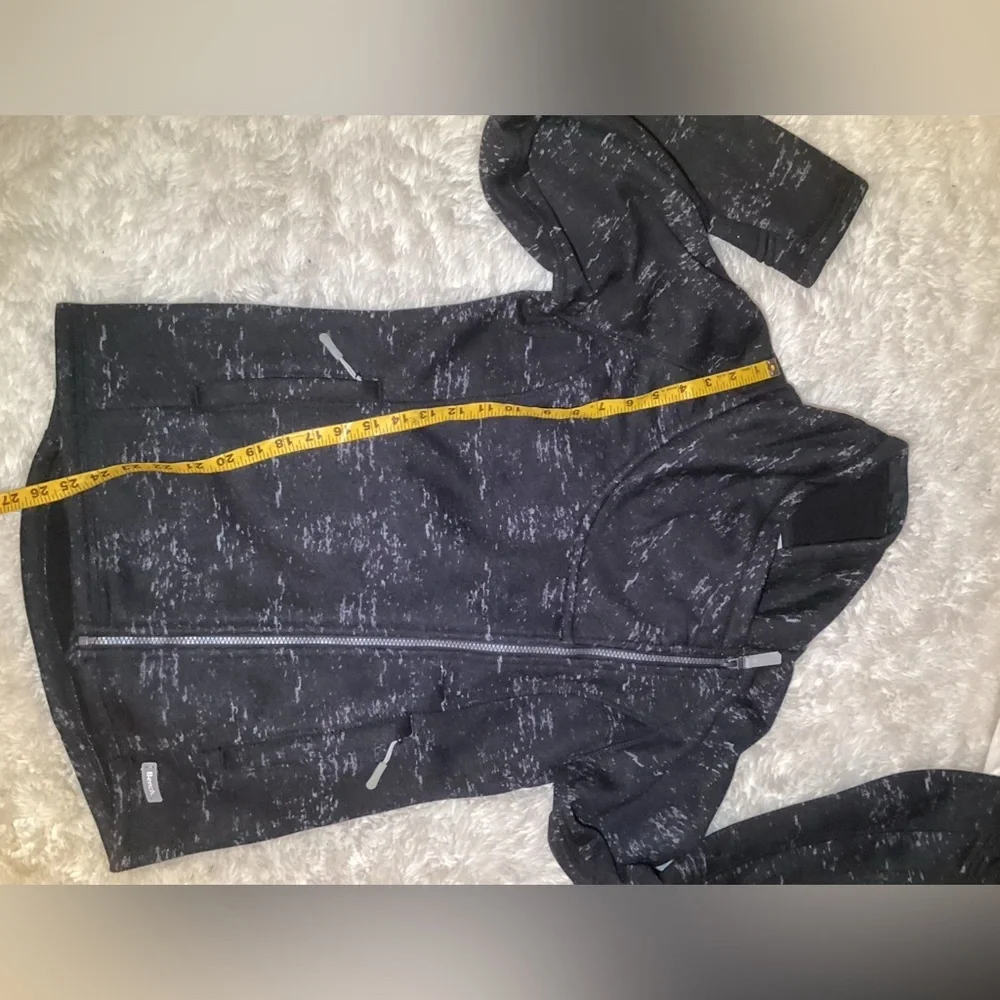 Bench definite zip up jacket size XL
